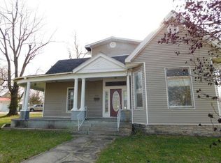 305 N 3rd St, Nicholasville, KY 40356