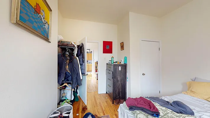 Rented by Bond New York | media 22