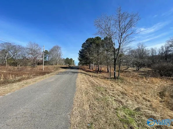 300 Clayton St, Crossville, AL 35962