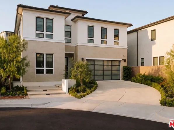 20511 W Hummingbird Ct, Northridge, CA 91326