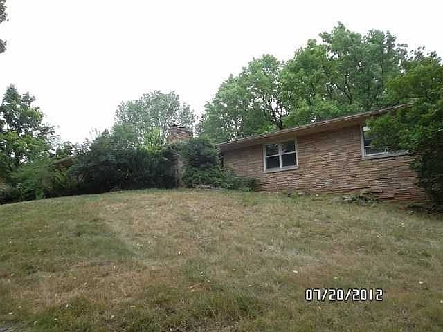 1st image of 4560 Forest Manor Ave