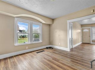 12609 Locke Ave, Cleveland, OH 44108