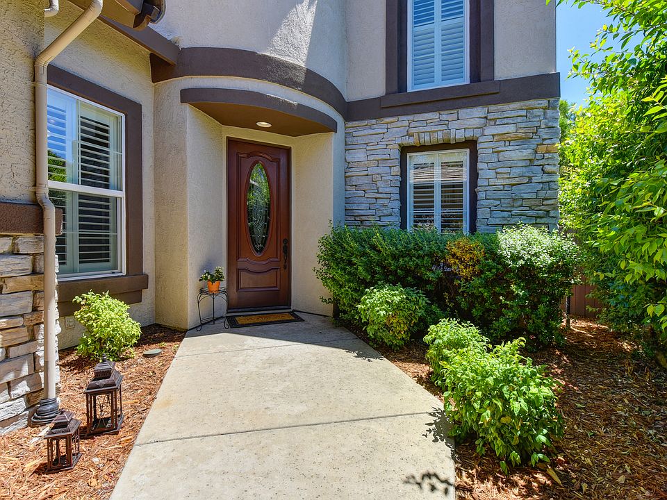 1st image of 226 Gunston Ct