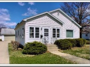 409 E 6th St, Sandwich, IL 60548