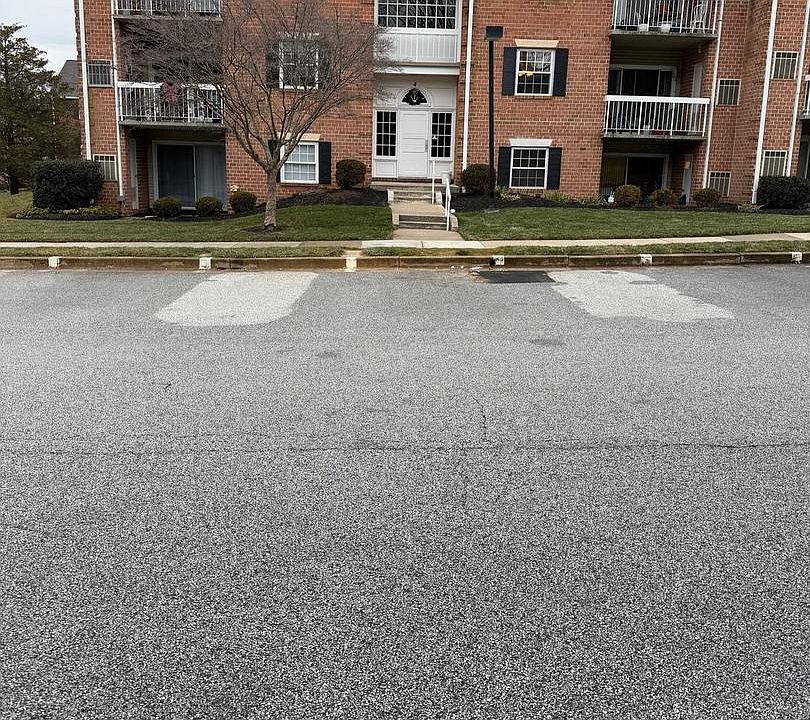 1st image of 4 Ballycruy Ct Unit 301