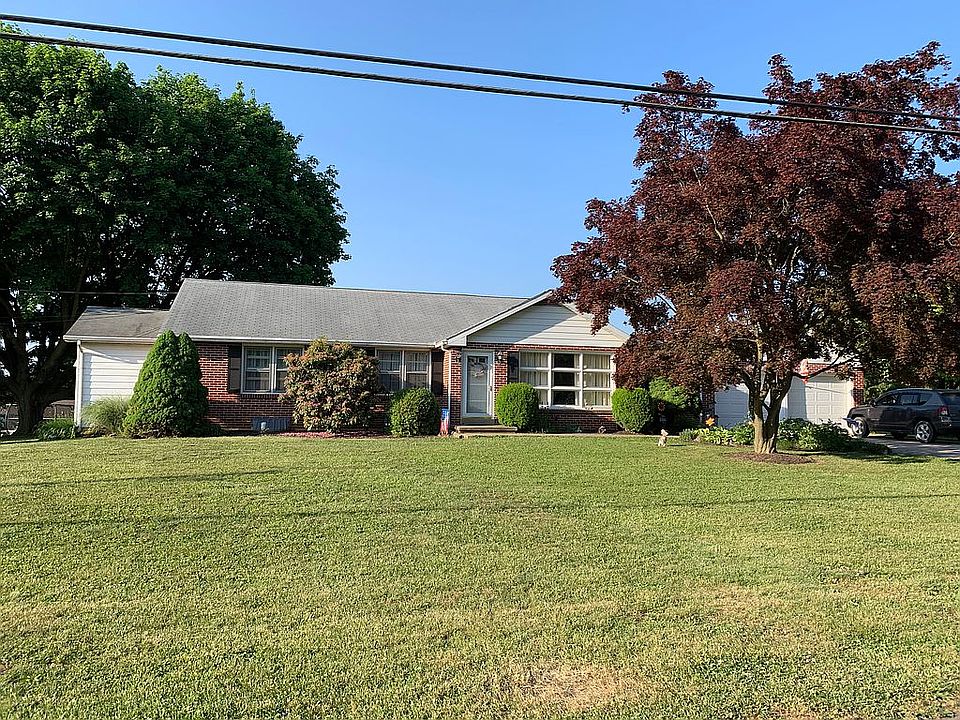 1st image of 306 W Stanton Rd
