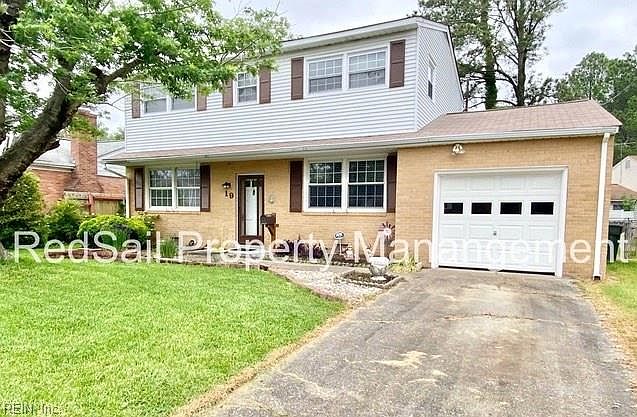 1st image of 19 Bonneville Dr