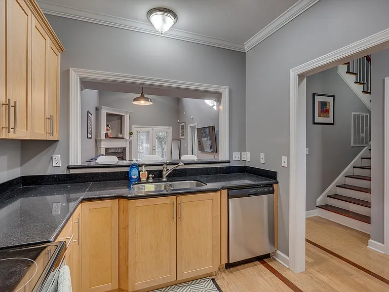 940 Westland Ridge Rd — Photo 13