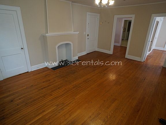 5th image of 2547 Pinehurst Blvd