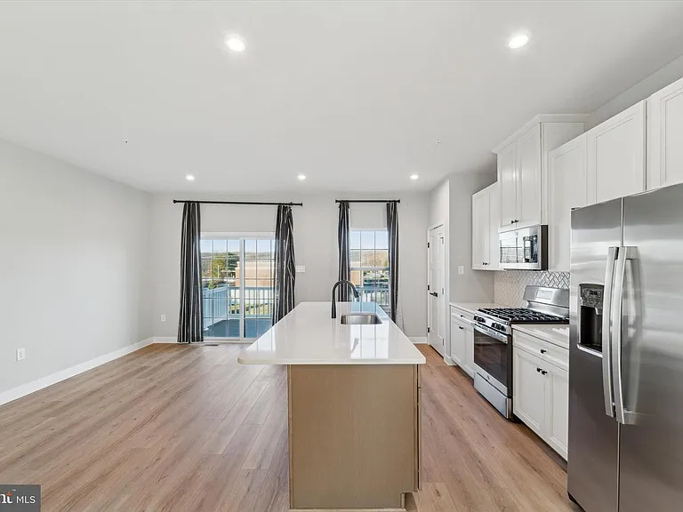 122 Arcadia Way — Photo 12