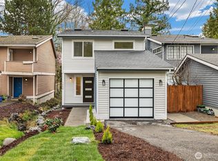 1039 NE 113th Street, Seattle, WA 98125