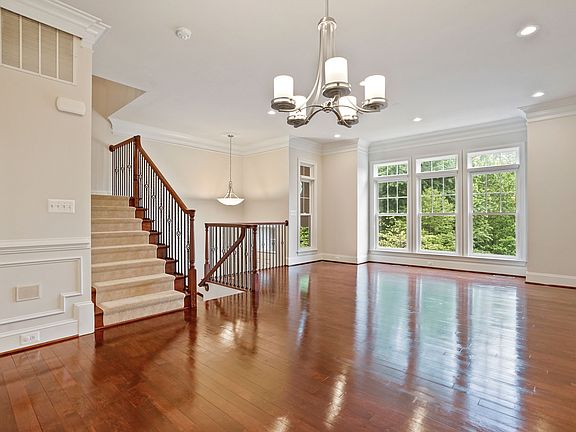 3rd image of 6767 Darrells Grant Pl