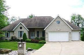 1st image of 72 Overbrook Dr