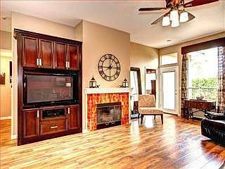 3rd image of 4022 Wimbledon Ct