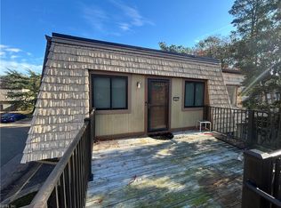 1645 Malibu Pl, Newport News, VA 23608