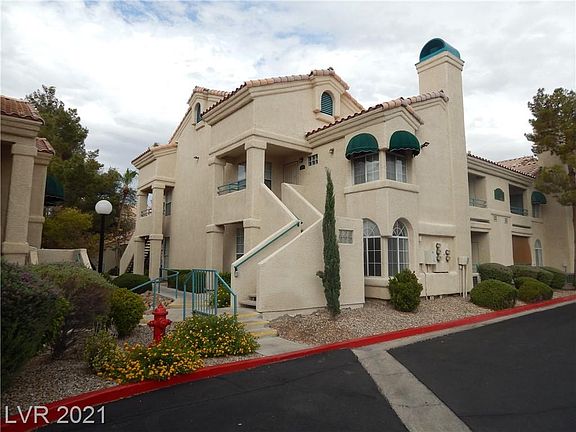 5th image of 2251 Wigwam Pkwy APT 2021