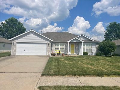 817 Clancy Ct, Raymore, MO, 64083