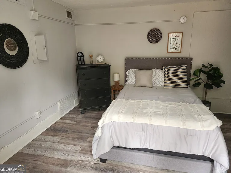917 Oakview Ave #6 — Photo 13