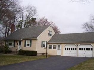 47 Sachem Rd, Riverside, RI 02915