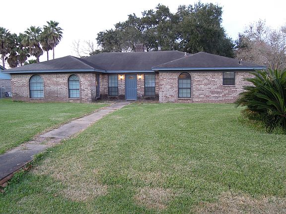 2nd image of 57 Fulton Dr N #350