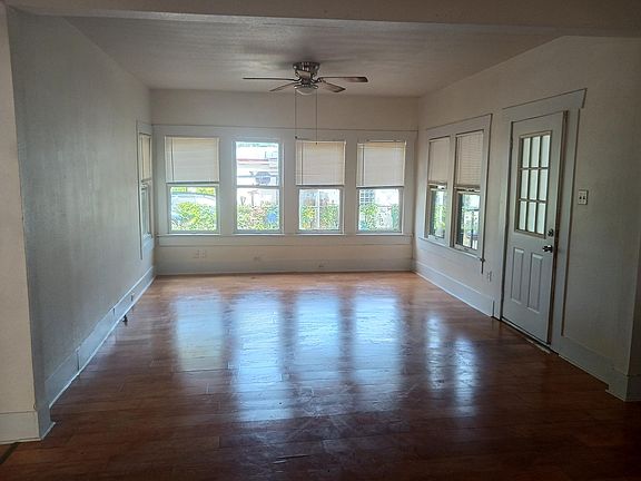 2nd image of 318 Lorraine Ave