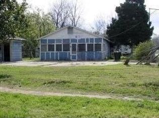 497 Barnes Landing Rd, Greenville, MS 38703