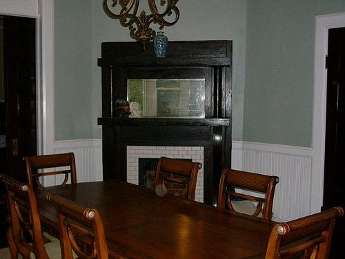 D. Room w/  Ntrl. Gas Logs