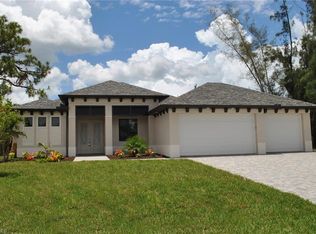 3420 SW 11th Pl, Cape Coral, FL 33914