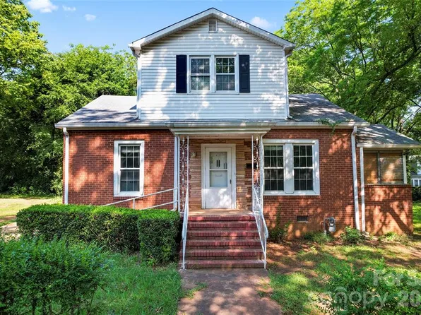 317 Campus St, Charlotte, NC 28216