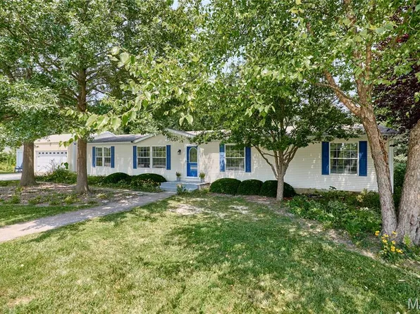 141 Sun Haven Dr, Silex, MO 63377