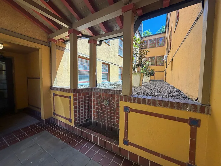 Greenway Apartments — Photo 24