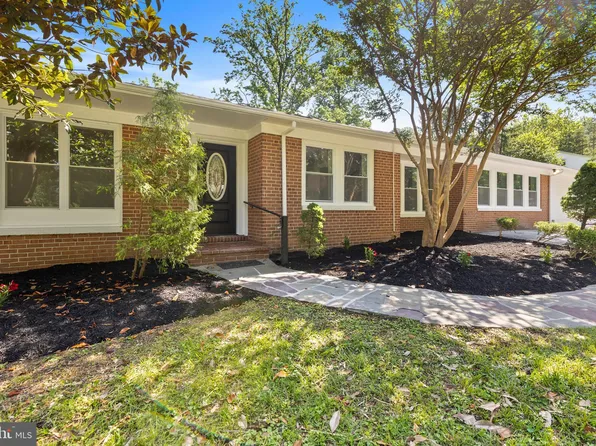 708 E Seminary Ave, Baltimore, MD 21286