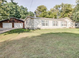 112 Sellers Rd, Battle Creek, MI 49014