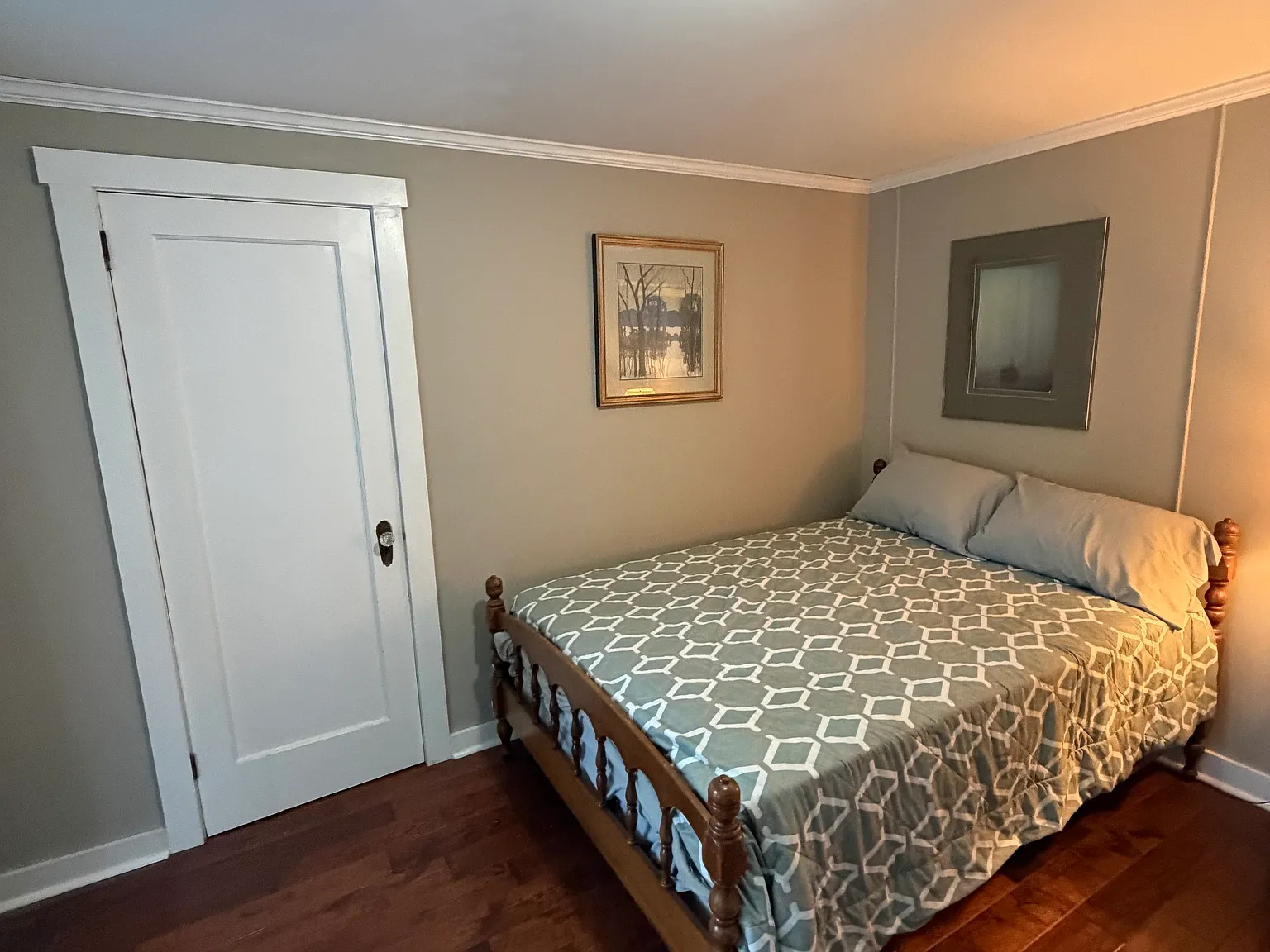 4 bed, 2.5 bath, 2769 sqft, $1,000 — Photo 1