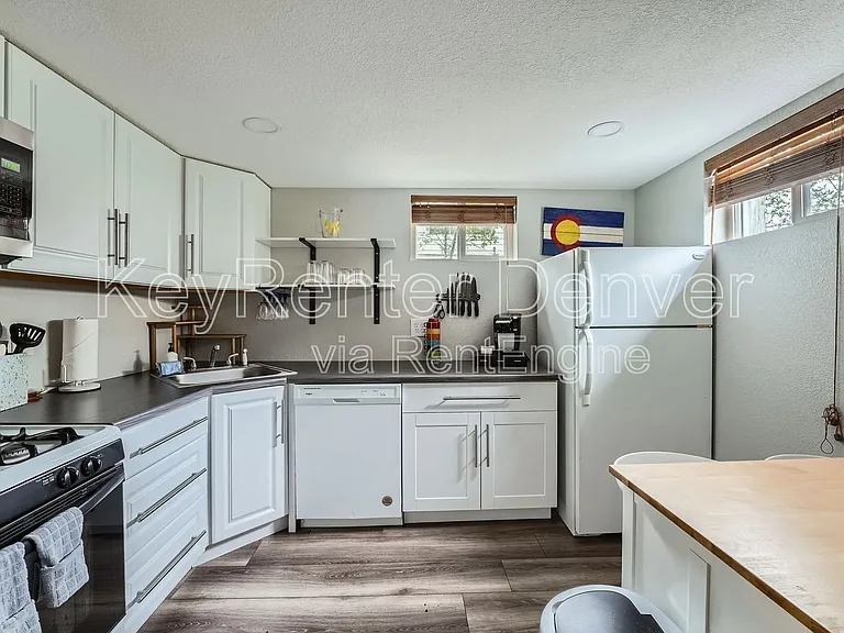 10609 W 48th Ave #D — Photo 7