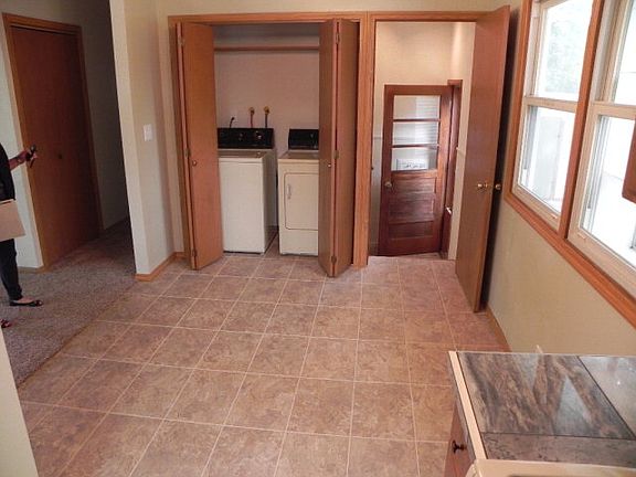 4th image of 3117 W 14th St