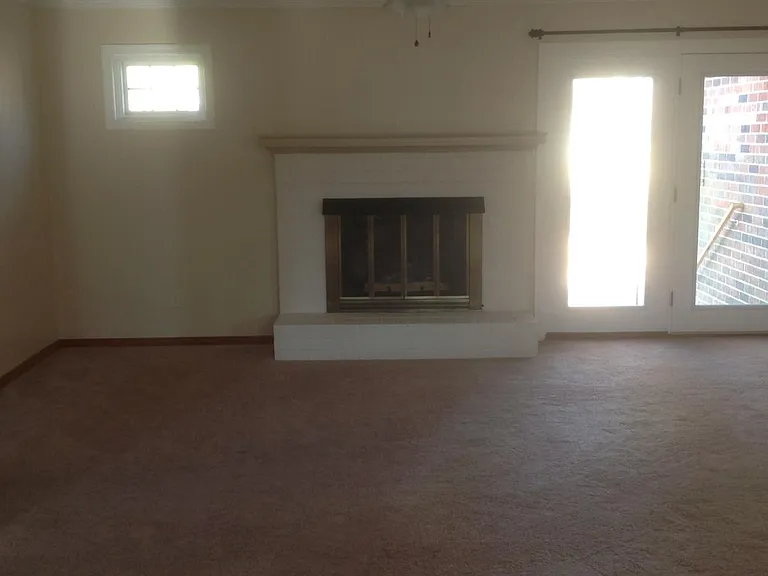 8088 Lynmar Ln — Photo 11
