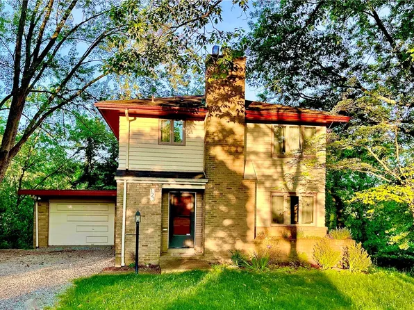 127 W Marshall Dr, Pittsburgh, PA 15215