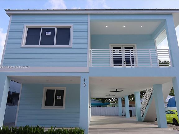 3rd image of 13 Garden Cove Dr