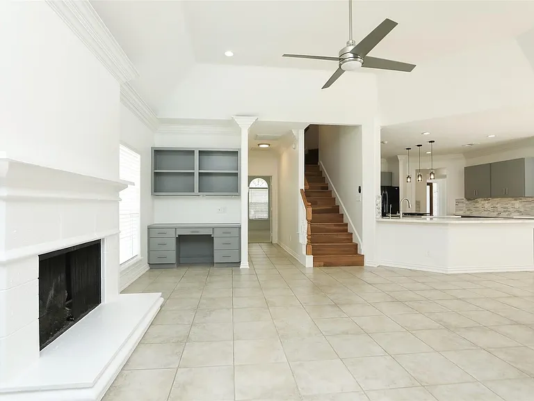 1715 Cottage Landing Ln — Photo 22