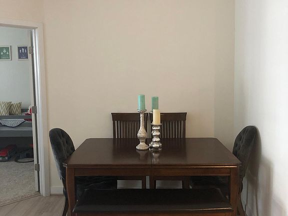 4th image of 7-3 One Seaton Ave #542