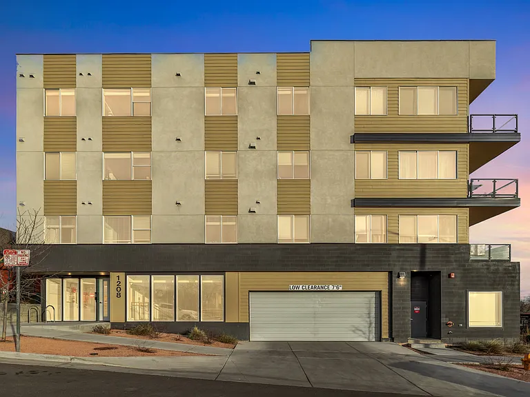 1208 N Quitman St #302 — Photo 1
