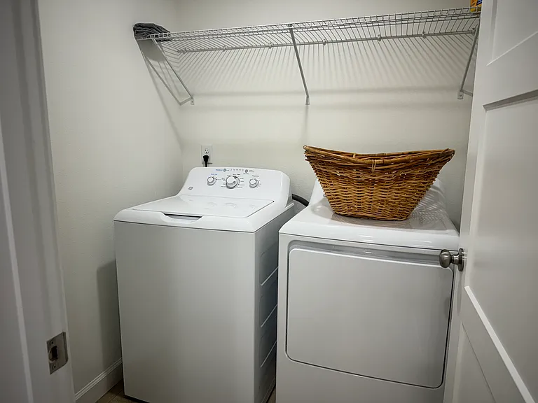 1218 Liberty Ave #1 — Photo 8