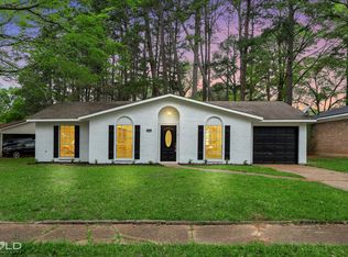 9008 Villanova Dr, Shreveport, LA 71118