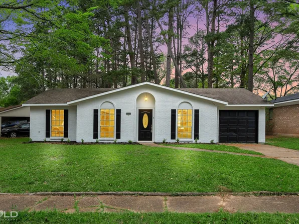 9008 Villanova Dr, Shreveport, LA 71118