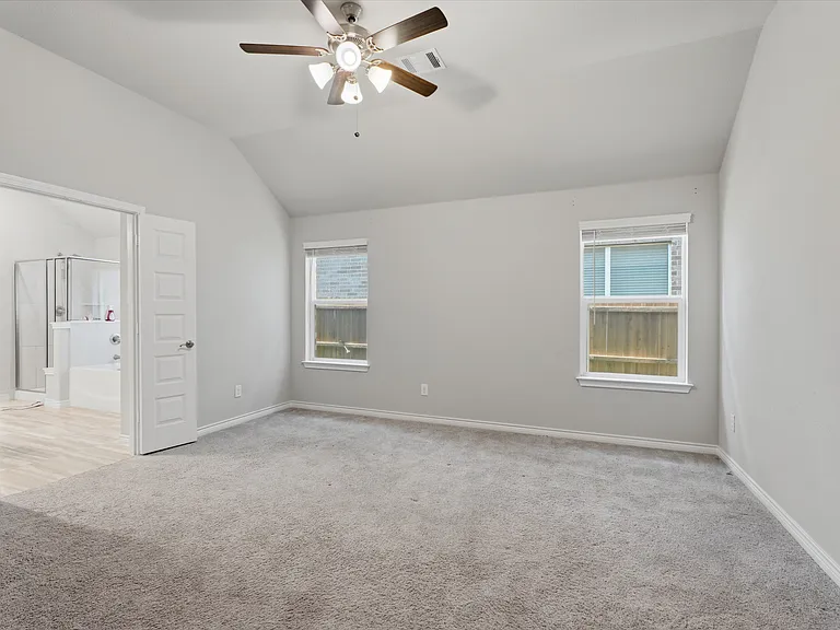3622 Swale St — Photo 9