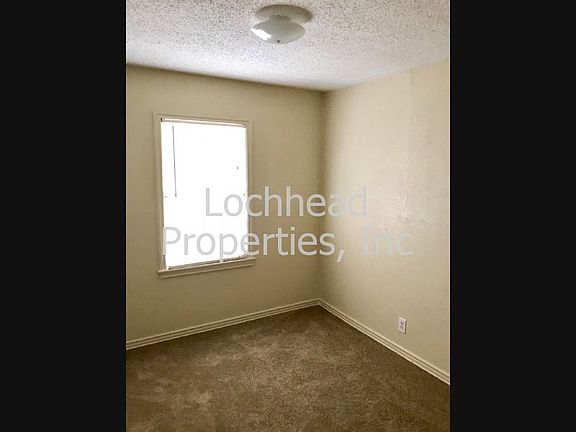 5th image of 10820 Leota Dr