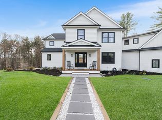 1 Frontier Ln, Millis, MA 02054