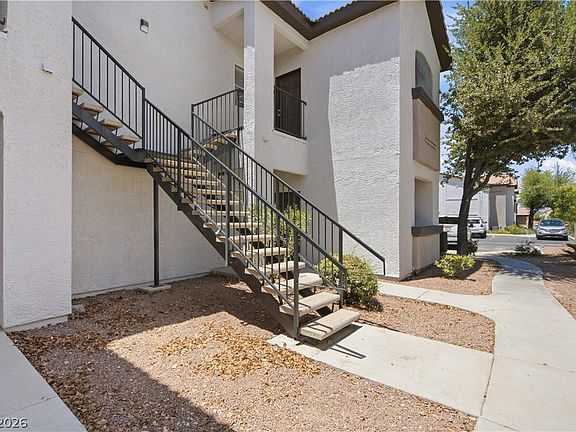 3rd image of 2615 W Gary Ave Unit 2067