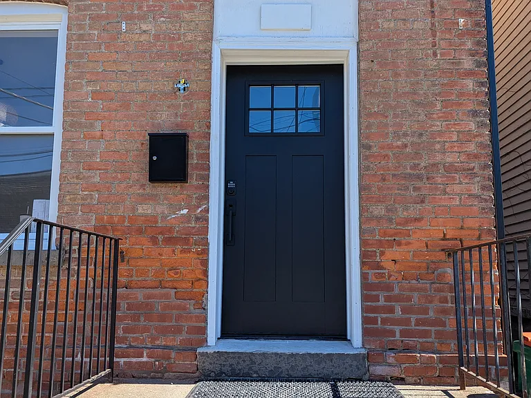 6 S Cedar St — Photo 3